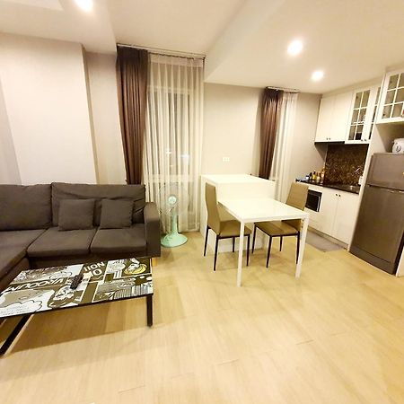 Ferienwohnung Chic Seaview @ The Patio Bangsaen Exterior foto