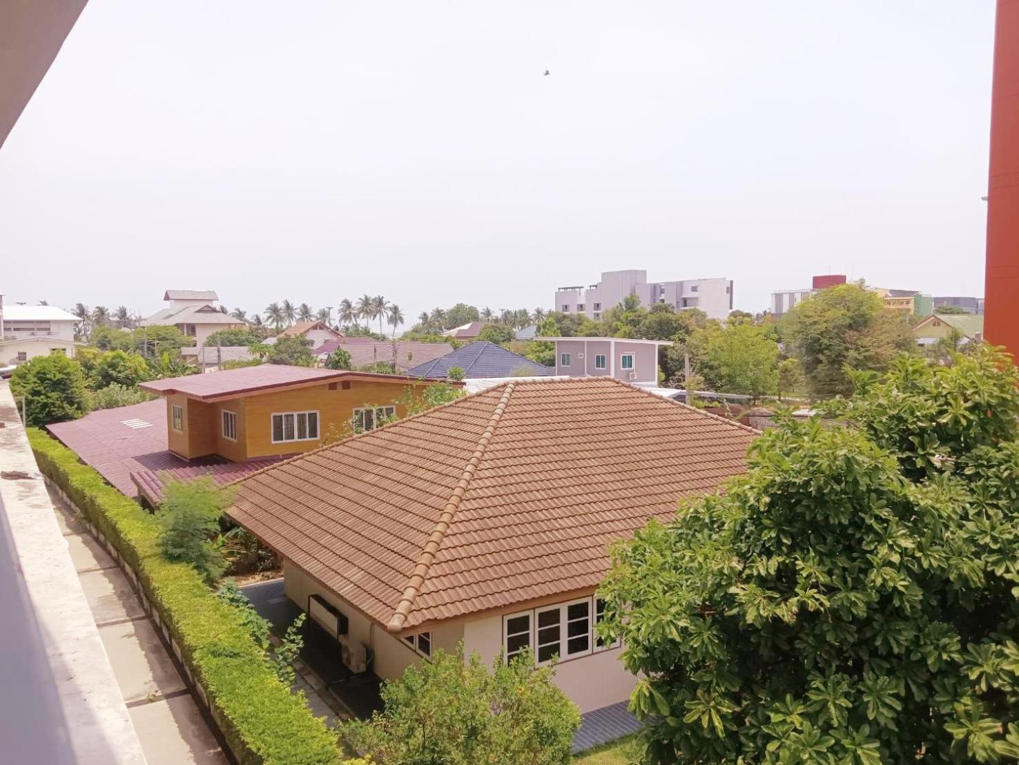 Ferienwohnung Chic Seaview @ The Patio Bangsaen Exterior foto